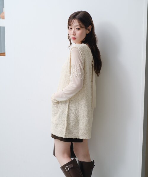 Kastane（カスタネ）の「*【S.Mサイズ展開】リボンヤーンニットベスト（ベスト・レディース・アイボリー/ブラウン/チャコールグレー・MEDIUM/SMALL）」の19枚目の写真