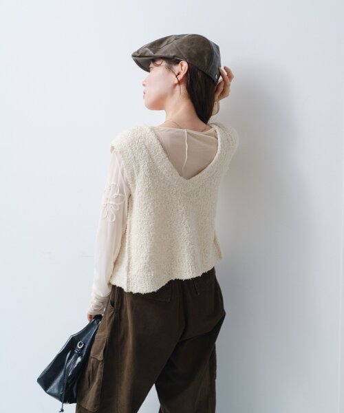 Kastane（カスタネ）の「*【S.Mサイズ展開】リボンヤーンニットベスト（ベスト・レディース・アイボリー/ブラウン/チャコールグレー・MEDIUM/SMALL）」の11枚目の写真