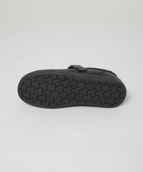 BEAUTIFUL SHOES(ビューティフルシューズ)の「BEAUTIFUL SHOES/ONE STRAP TRI-PAD(その他シューズ・レディース・ブラック・23/24/25)」の4枚目の写真
