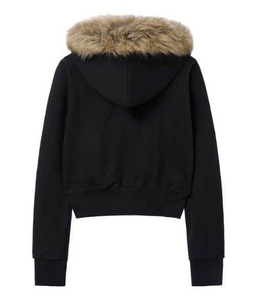 Midnight Move（ミッドナイトムーブ）の「A'GEM/9 × .kom 『MIDNIGHT MOVE/ミッドナイトムーブ』Crop hair zip up/クロップ ヘアー ZIP UP（パーカー・レディース・ブラック/アイボリー/グレー・FREE）」の13枚目の写真