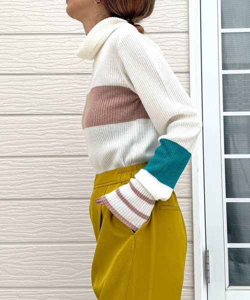 Q（キュー）の「リブタートルカラーニット（ニット/セーター・レディース・ライトグレー/アイボリー/ブラック・MEDIUM）」の14枚目の写真