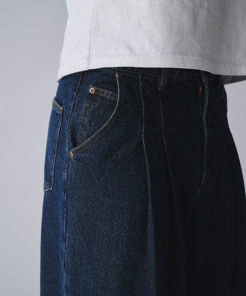 Regen Glanz（レーゲングランツ）の「2tuck wide straight denim pants/ツータックワイドストレートデニムパンツ（デニムパンツ・メンズ・ブラック/インディゴブルー・LARGE/SMALL/MEDIUM）」の12枚目の写真