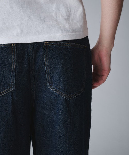 Regen Glanz（レーゲングランツ）の「2tuck wide straight denim pants/ツータックワイドストレートデニムパンツ（デニムパンツ・メンズ・ブラック/インディゴブルー・LARGE/SMALL/MEDIUM）」の13枚目の写真