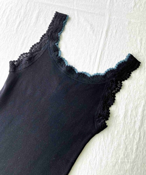 Q（キュー）の「バイカラーテレコタンク（タンクトップ・レディース・ブラック/パープル/ライトグレー・MEDIUM）」の18枚目の写真