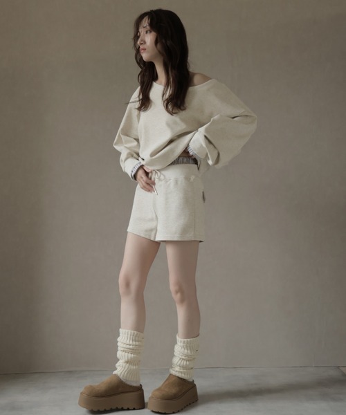 Ulysses（ユリシス）の「【セットアップ】ワンショルトップス＆レイヤードデザインショートパンツ（スウェット・レディース・ダークブルー/ベージュ・M/S）」の8枚目の写真