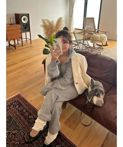 LILY BROWN（リリーブラウン）の「ベルト付きシャギーオーバー