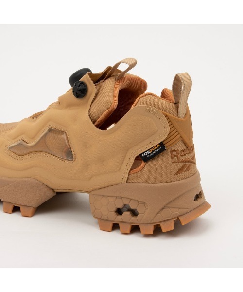 Reebok(リーボック)の「インスタ ポンプフューリー 94 ウィンター / INSTAPUMP FURY 94 WINTER(スニーカー・メンズ・ブラウン/グリーン/ブラック・23.0cm/23.5cm/24.5cm/24.0cm/25.0cm/25.5cm/26.0cm/26.5cm/27.0cm/27.5cm/28.0cm/28.5cm/29.0cm/30.0cm)」の11枚目の写真
