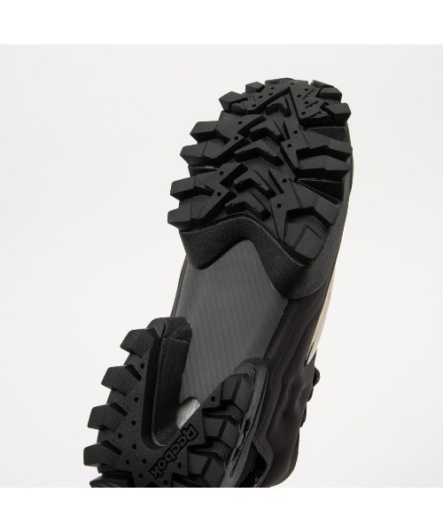 Reebok(リーボック)の「インスタ ポンプフューリー 94 ウィンター / INSTAPUMP FURY 94 WINTER(スニーカー・メンズ・ブラウン/グリーン/ブラック・23.0cm/23.5cm/24.5cm/24.0cm/25.0cm/25.5cm/26.0cm/26.5cm/27.0cm/27.5cm/28.0cm/28.5cm/29.0cm/30.0cm)」の18枚目の写真