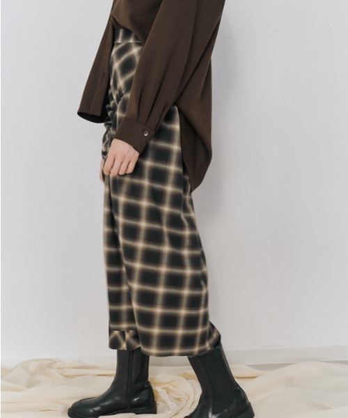 Muel Chic(ミュエルシック)の「Niger check skirt ニジェールチェックスカート(スカート・レディース・ブラック系/ブラウン系/ベージュ系その他・FREE)」の7枚目の写真