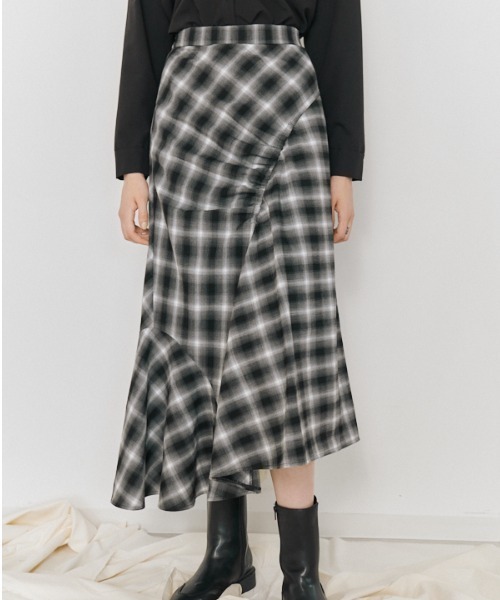 Muel Chic(ミュエルシック)の「Niger check skirt ニジェールチェックスカート(スカート・レディース・ブラック系/ブラウン系/ベージュ系その他・FREE)」の20枚目の写真