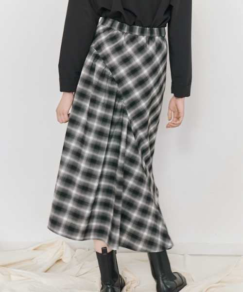Muel Chic(ミュエルシック)の「Niger check skirt ニジェールチェックスカート(スカート・レディース・ブラック系/ブラウン系/ベージュ系その他・FREE)」の19枚目の写真