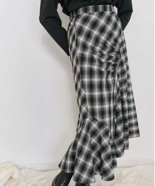 Muel Chic(ミュエルシック)の「Niger check skirt ニジェールチェックスカート(スカート・レディース・ブラック系/ブラウン系/ベージュ系その他・FREE)」の14枚目の写真