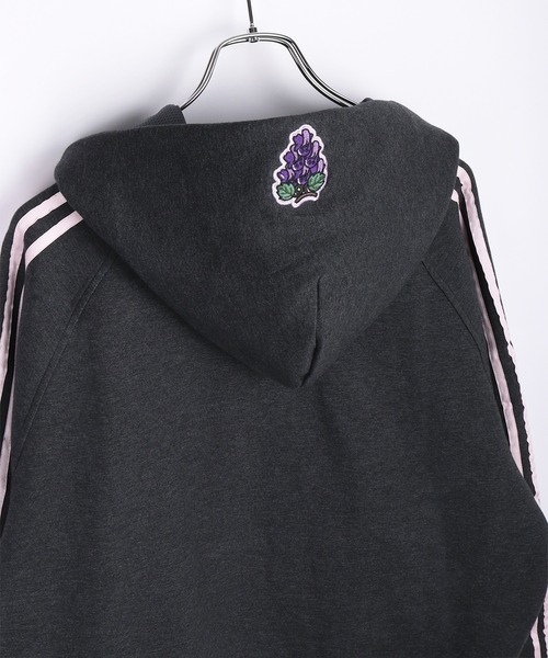 GRAF&WU（グラフアンドユー）の「GRAF&WU グラフアンドウー 1ベロ ダンボール素材 フルジップパーカー フルーツシリーズ（パーカー・メンズ・グレー/ダークグリーン/ブラック×ブルー/ブラック×イエロー/バーガンディー/ブラック×レッド・L/M/XL）」の9枚目の写真