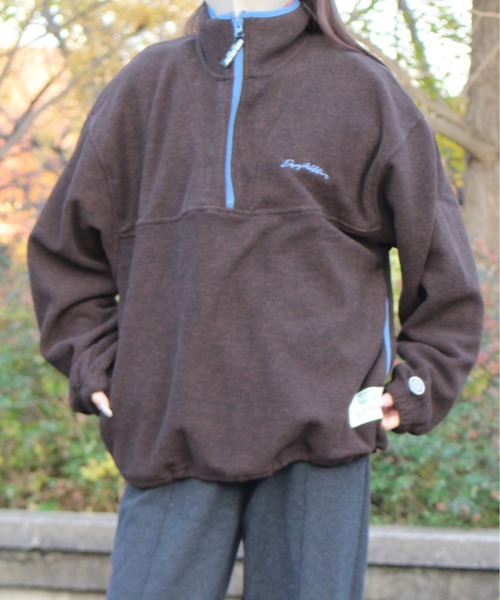 DISCUS ATHLETIC（ディスカス　アスレチック）の「【DISCUS ATHLETIC/ディスカス アスレチック】パイピング配色ハーフＺＩＰハイネック(無地＆総柄)（ブルゾン・レディース・ネイビー/グリーン/ブラウン/その他/オートミール・L/LL/M）」の2枚目の写真