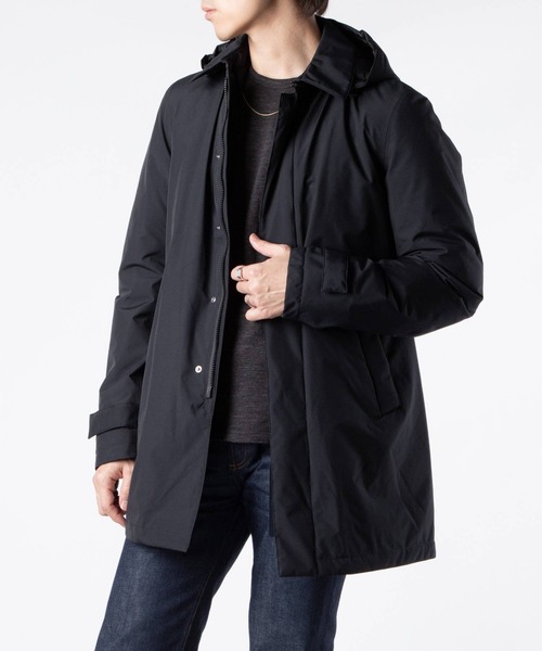 HERNO（ヘルノ）の「HERNO LAMINAR DOWN JACKETヘルノ ラミナー ロング ダウンジャケット（ダウンジャケット/コート・メンズ・ブラック/ネイビー系1・50）」の4枚目の写真