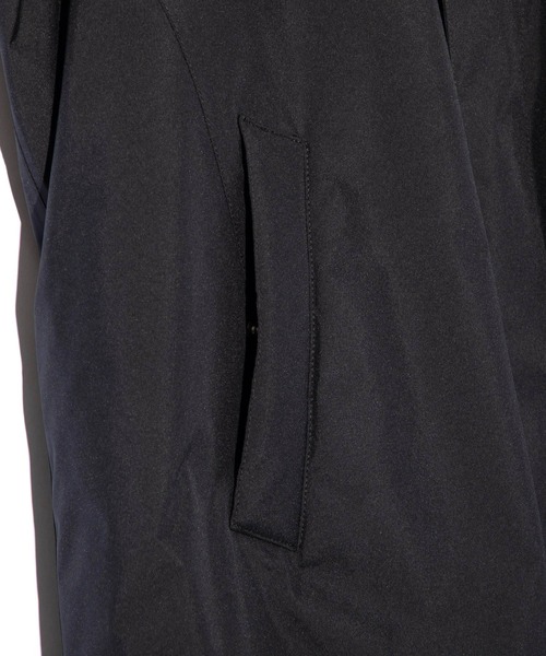 HERNO（ヘルノ）の「HERNO LAMINAR DOWN JACKETヘルノ ラミナー ロング ダウンジャケット（ダウンジャケット/コート・メンズ・ブラック/ネイビー系1・50）」の13枚目の写真