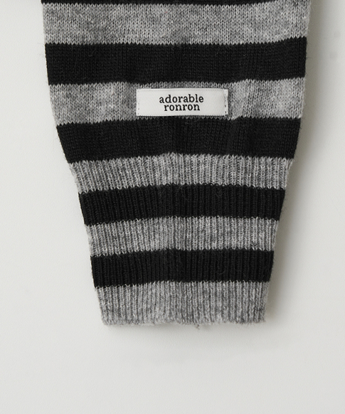 RONRON（ロンロン）の「TRIPLE STRIPE HARMONY KNIT CARDIGAN BLACK GREY（カーディガン/ボレロ・レディース・その他・FREE）」の6枚目の写真