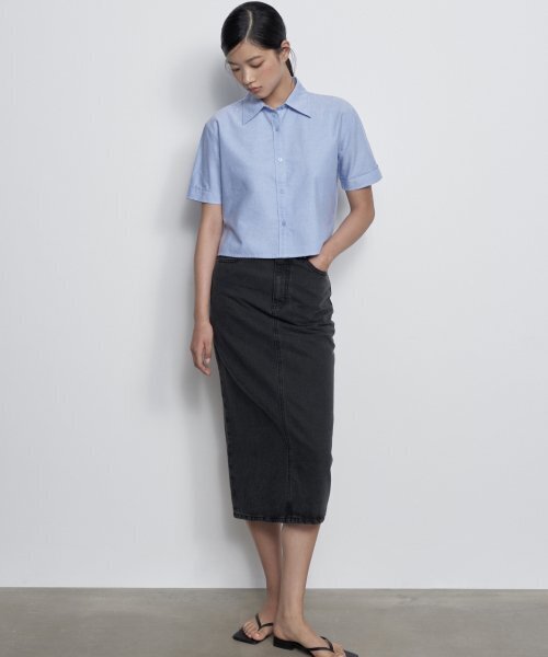 MUSINSA STANDARD WOMAN（ムシンサスタンダードウーマン）の「ウィメンズオックスフォードクロップ半袖シャツ[ブルー]（シャツ/ブラウス・レディース・その他・SMALL/MEDIUM）」の2枚目の写真