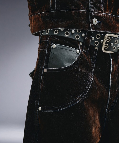 ANDER HUNK（アンダーハンク）の「Overdyed Flocky Denim Pants / オーバーダイフロッキーデニムパンツ（デニムパンツ・メンズ・ブラック系/ダークインディゴブルー・SMALL/LARGE/MEDIUM）」の10枚目の写真