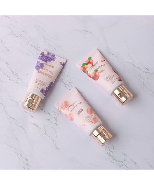 FERNANDA(フェルナンダ)の「ミニハンド&ネイルクリームセット(モモ・マリアリゲル・リンゴ)/Mini Hand & Nail Cream Set (Momo・Maria Regale・Ringo)(ボディケアキット/ギフトセット・レディース・その他・FREE)」の3枚目の写真
