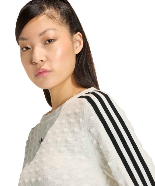 adidas（アディダス）の「adidas SLIM SOLID SPIKE KNIT SWEATSHIRT / アディダス スリム ソリッド スパイク ニット スウェットシャツ（ニット/セーター・レディース・ホワイト・S/M/L）」の3枚目の写真