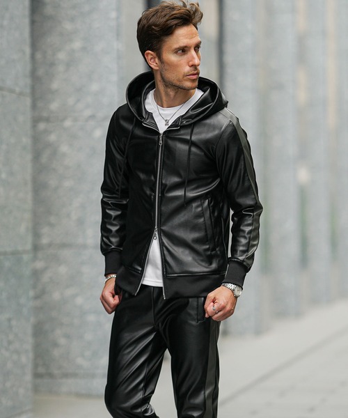 SOMEDIFF(サムディフ)の「【SOMEDIFF】PUレザーフルジップパーカーセットアップ メンズ 上下セット ブラック カーキ ジョガーパンツ 春服 冬服(セットアップ・メンズ・ブラック×カーキ/ブラック×ブラック・M/L/XL)」の16枚目の写真