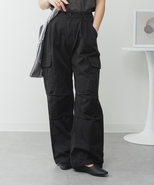 aity(アイティ)の「ツイルワイドカーゴパンツ(カーゴパンツ・レディース・ベージュ/ブラック/カーキ・M/L/LL/3L/4L)」の7枚目の写真