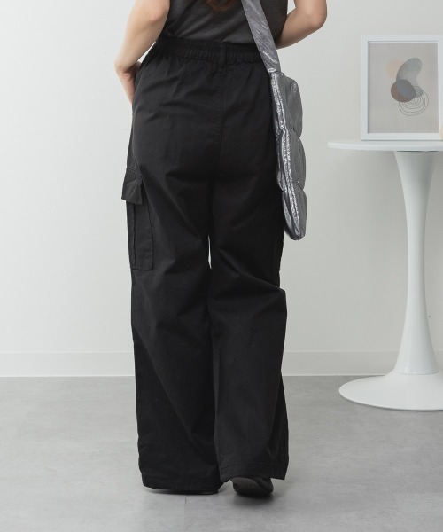 aity(アイティ)の「ツイルワイドカーゴパンツ(カーゴパンツ・レディース・ベージュ/ブラック/カーキ・M/L/LL/3L/4L)」の8枚目の写真
