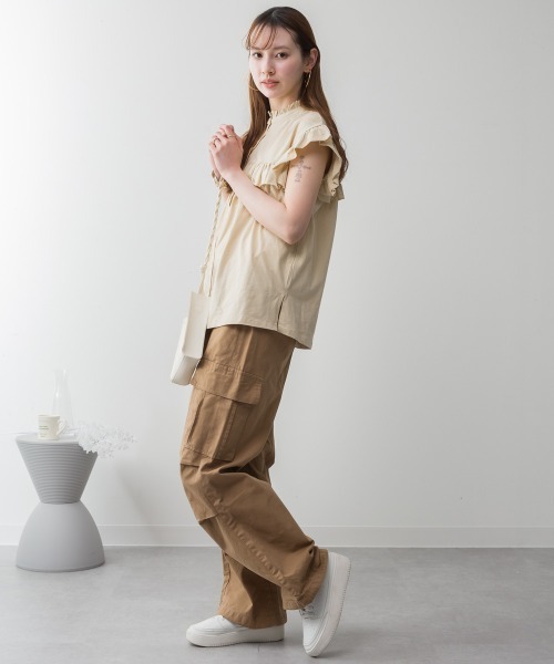 aity(アイティ)の「ツイルワイドカーゴパンツ(カーゴパンツ・レディース・ベージュ/ブラック/カーキ・M/L/LL/3L/4L)」の11枚目の写真