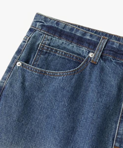 SUARE(スアレ)の「グリッドリップストップデニムパンツ(デニムパンツ・レディース・ブルー・MEDIUM/LARGE/X-LARGE)」の5枚目の写真