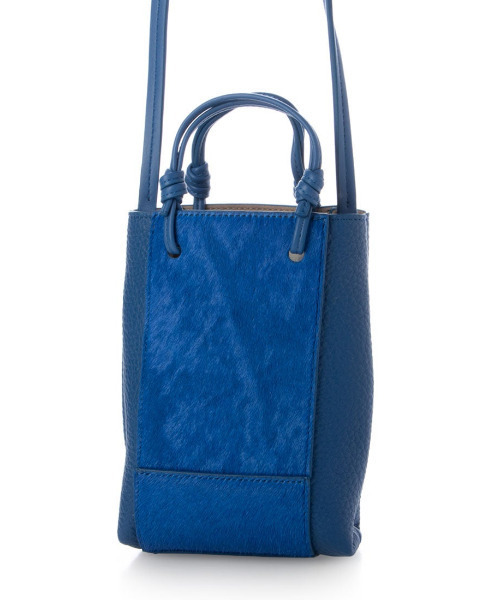 kakatoo（カカトゥ）の「カカトゥ kakatoo / カウヘアーポイントミニショルダー（ショルダーバッグ・レディース・ブラウン/レッド/ブルー・FREE）」の2枚目の写真