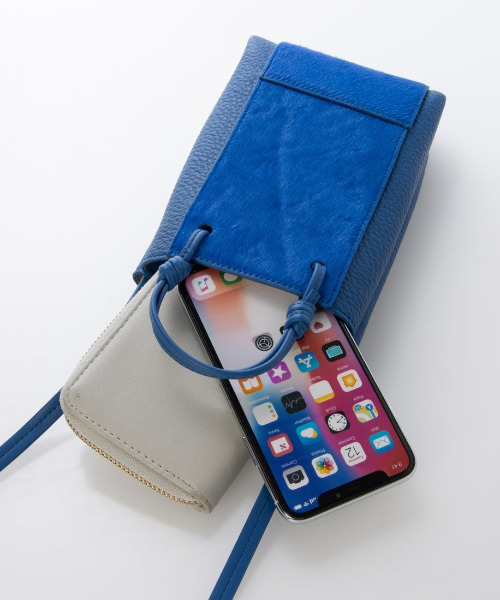 kakatoo（カカトゥ）の「カカトゥ kakatoo / カウヘアーポイントミニショルダー（ショルダーバッグ・レディース・ブラウン/レッド/ブルー・FREE）」の14枚目の写真