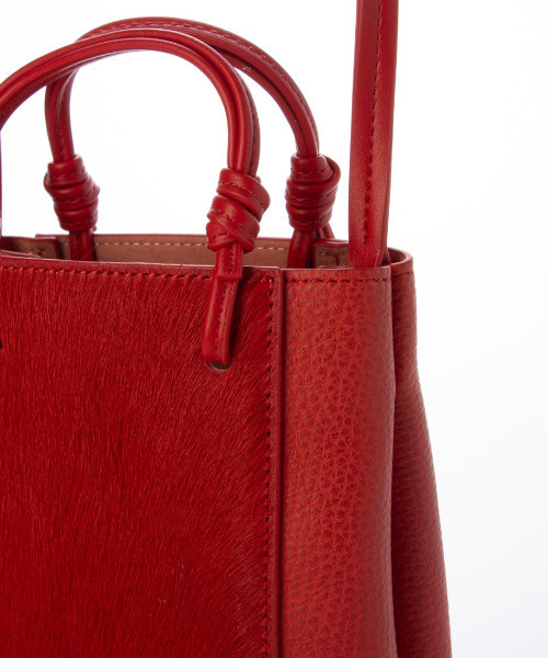 kakatoo（カカトゥ）の「カカトゥ kakatoo / カウヘアーポイントミニショルダー（ショルダーバッグ・レディース・ブラウン/レッド/ブルー・FREE）」の19枚目の写真