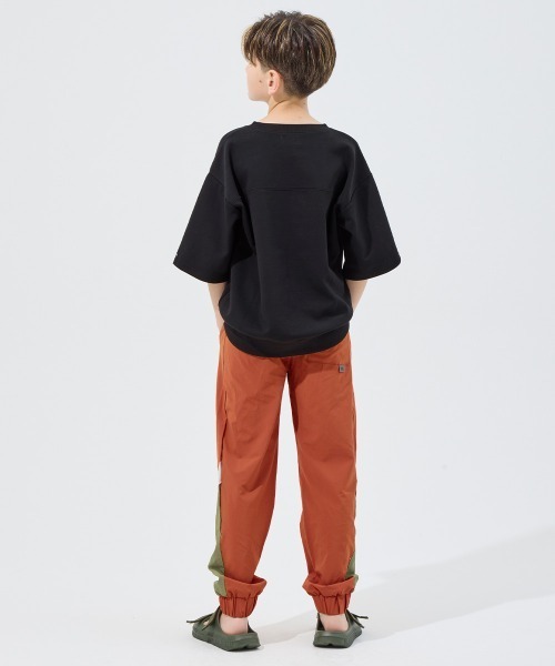 KRIFF MAYER Kid's Collection（クリフメイヤーキッズコレクション）の「【速乾】軽テック5分袖スウェット（スウェット・キッズ・ブラック/サンドベージュ/オートミール/サックスブルー・170/130/120/160/150/140）」の8枚目の写真