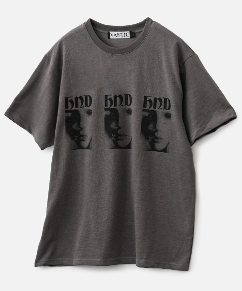 VASTIC(バスティック)の「Hnd Tシャツ_チャコール(Tシャツ/カットソー・メンズ・その他・MEDIUM/LARGE/X-LARGE)」の1枚目の写真