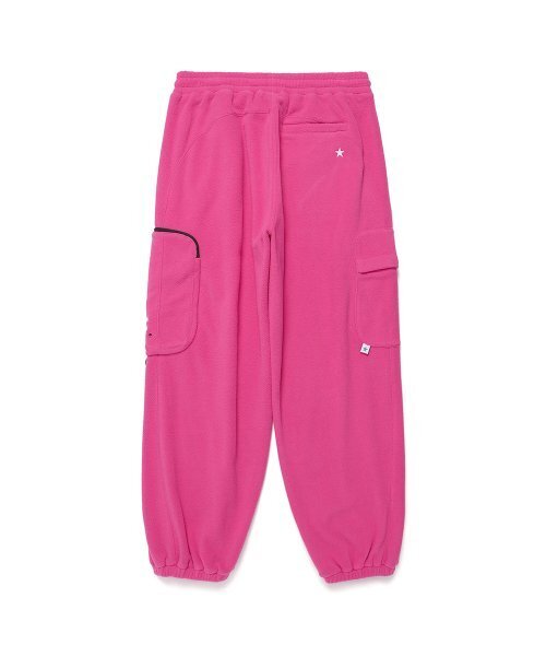 Cavish(カビシ)の「FLEECE MULTI POCKET PANTS PINK(CV2DFUPA02A)(スウェットパンツ・レディース・ピンク・LARGE/MEDIUM)」の2枚目の写真