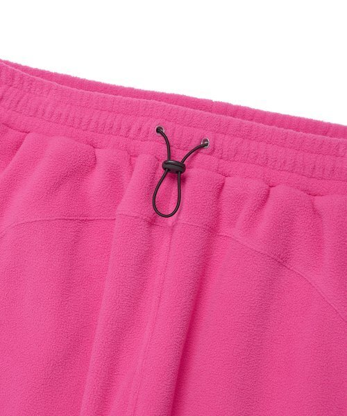 Cavish(カビシ)の「FLEECE MULTI POCKET PANTS PINK(CV2DFUPA02A)(スウェットパンツ・レディース・ピンク・LARGE/MEDIUM)」の3枚目の写真