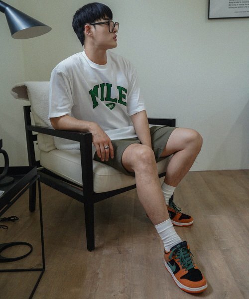 THE MILE（ザマイル）の「MILE EST GARMENTS CREW [WHITE]（Tシャツ/カットソー・メンズ・その他・SMALL/MEDIUM/LARGE/X-LARGE/X-SMALL）」の2枚目の写真