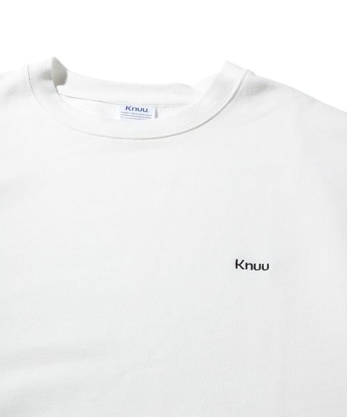 Knuu（ヌウ）の「Small Logo Heavy Crewneck Sweatshirt（スウェット・メンズ・ブラック/杢グレー/ホワイト・X-LARGE/LARGE/MEDIUM/SMALL）」の5枚目の写真