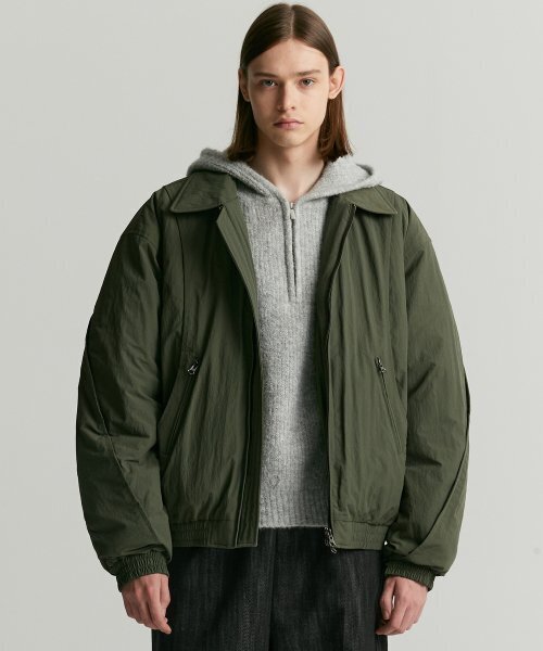 COSTUME O’CLOCK(コスチュームオクロック)の「カーブドツーウェイ航空パディングジャンパーカーキ COOSJP045KHAKI(ダウンジャケット/コート・メンズ・その他・LARGE/X-SMALL/SMALL/MEDIUM)」の21枚目の写真