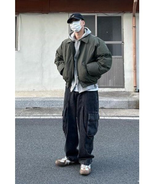 COSTUME O’CLOCK(コスチュームオクロック)の「カーブドツーウェイ航空パディングジャンパーカーキ COOSJP045KHAKI(ダウンジャケット/コート・メンズ・その他・LARGE/X-SMALL/SMALL/MEDIUM)」の4枚目の写真