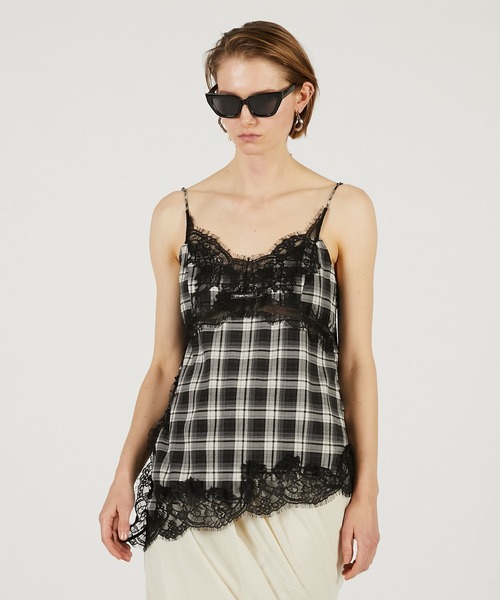 PRANK PROJECT（プランクプロジェクト）の「【2026Spring Pre-Order】アシンメトリーレースキャミソール / Asymmetrical Lace Camisole（キャミソール・レディース・ブラック/マルチ/ホワイト・FREE）」の3枚目の写真