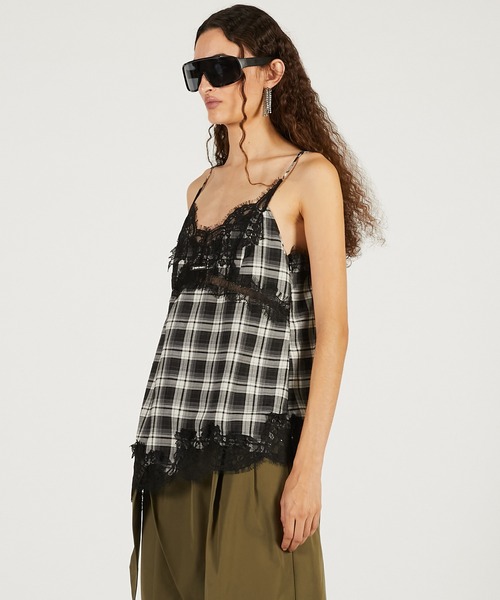 PRANK PROJECT（プランクプロジェクト）の「【2026Spring Pre-Order】アシンメトリーレースキャミソール / Asymmetrical Lace Camisole（キャミソール・レディース・ブラック/マルチ/ホワイト・FREE）」の14枚目の写真