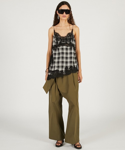 PRANK PROJECT（プランクプロジェクト）の「【2026Spring Pre-Order】アシンメトリーレースキャミソール / Asymmetrical Lace Camisole（キャミソール・レディース・ブラック/マルチ/ホワイト・FREE）」の7枚目の写真