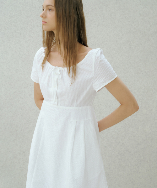 OCTETTE(オテット)の「DOBBY HIGH WAIST OPS_WHITE(ワンピース・レディース・ホワイト・SMALL/MEDIUM)」の4枚目の写真