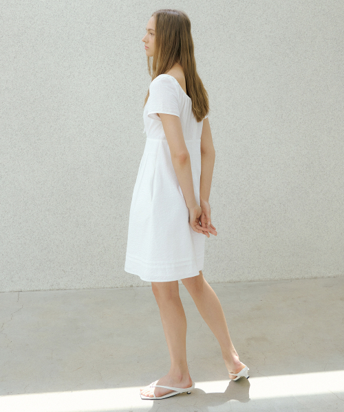 OCTETTE(オテット)の「DOBBY HIGH WAIST OPS_WHITE(ワンピース・レディース・ホワイト・SMALL/MEDIUM)」の5枚目の写真
