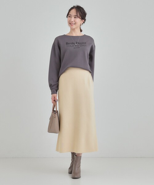 SHOO・LA・RUE(シューラルー)の「【洗濯機可/セットアップ可/毛玉になりにくい】心地よく穿ける ニットナロースカート(スカート・レディース・ブラック/ダークブラウン/ライトベージュ・01/02/03/04)」の14枚目の写真