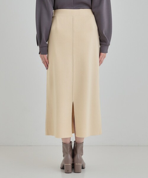 SHOO・LA・RUE(シューラルー)の「【洗濯機可/セットアップ可/毛玉になりにくい】心地よく穿ける ニットナロースカート(スカート・レディース・ブラック/ダークブラウン/ライトベージュ・01/02/03/04)」の10枚目の写真