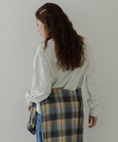 URBAN RESEARCH Sonny Label（アーバンリサーチサニーレーベル）の「メッセージロゴスウェットプルオーバー（スウェット・レディース・チャコールグレー/ブラウン系その他/オートミール・FREE）」の16枚目の写真