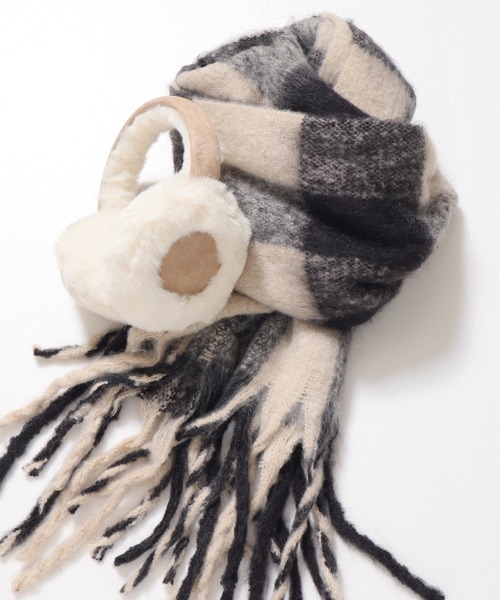 ALWAYS GOOD TIME（オルウェイズグッドタイム）の「【AGTSELECT/AGTセレクト】フェクスウェードイヤーマフ（イヤーマフ・レディース・ベージュ/チャコールグレー・FREE）」の2枚目の写真